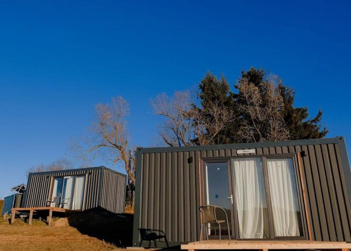 Ursa Mica Glamping Resort
