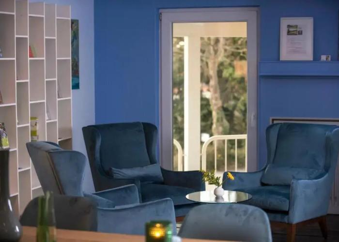 Four Stars by City Hotel