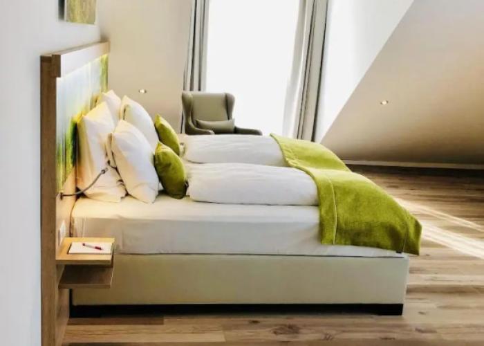 Four Stars by City Hotel