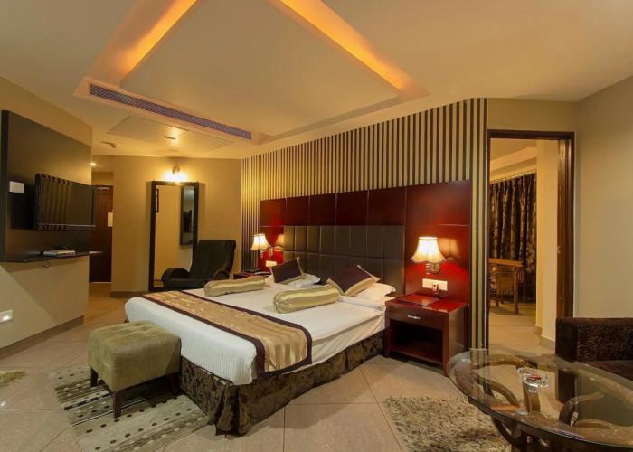 Hotel Gateway Grandeur