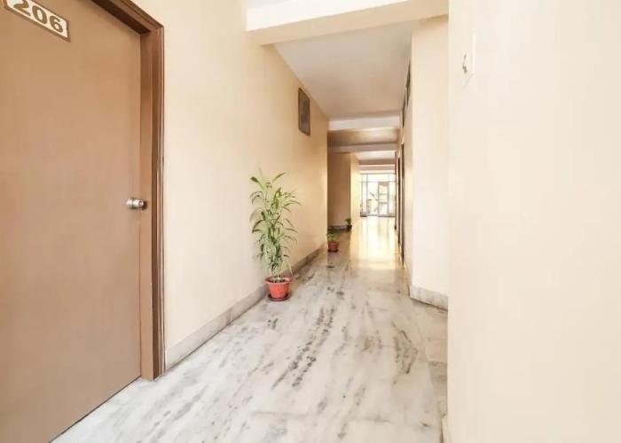 Uttam Guest House