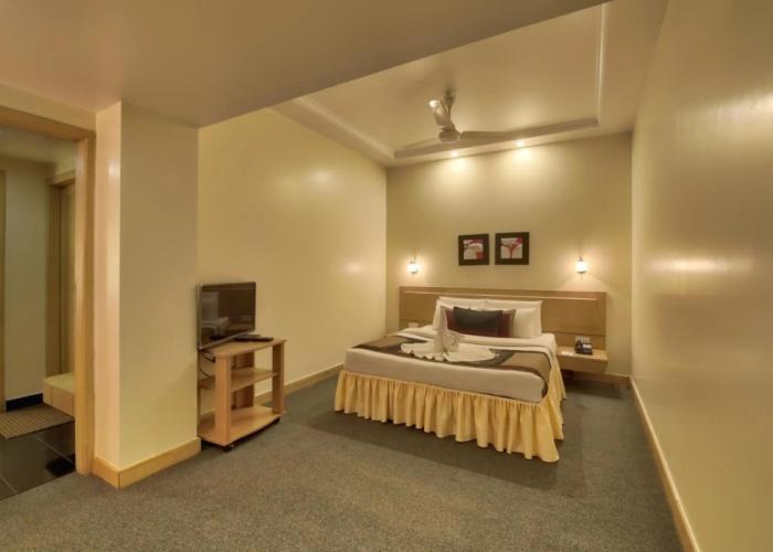 Vishwaratna Hotel