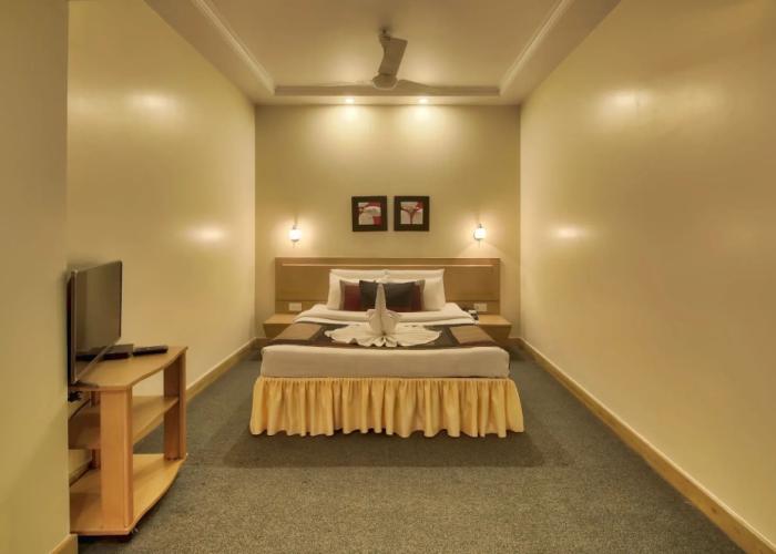 Vishwaratna Hotel