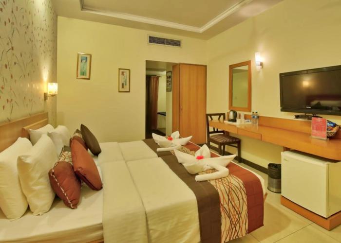 Vishwaratna Hotel
