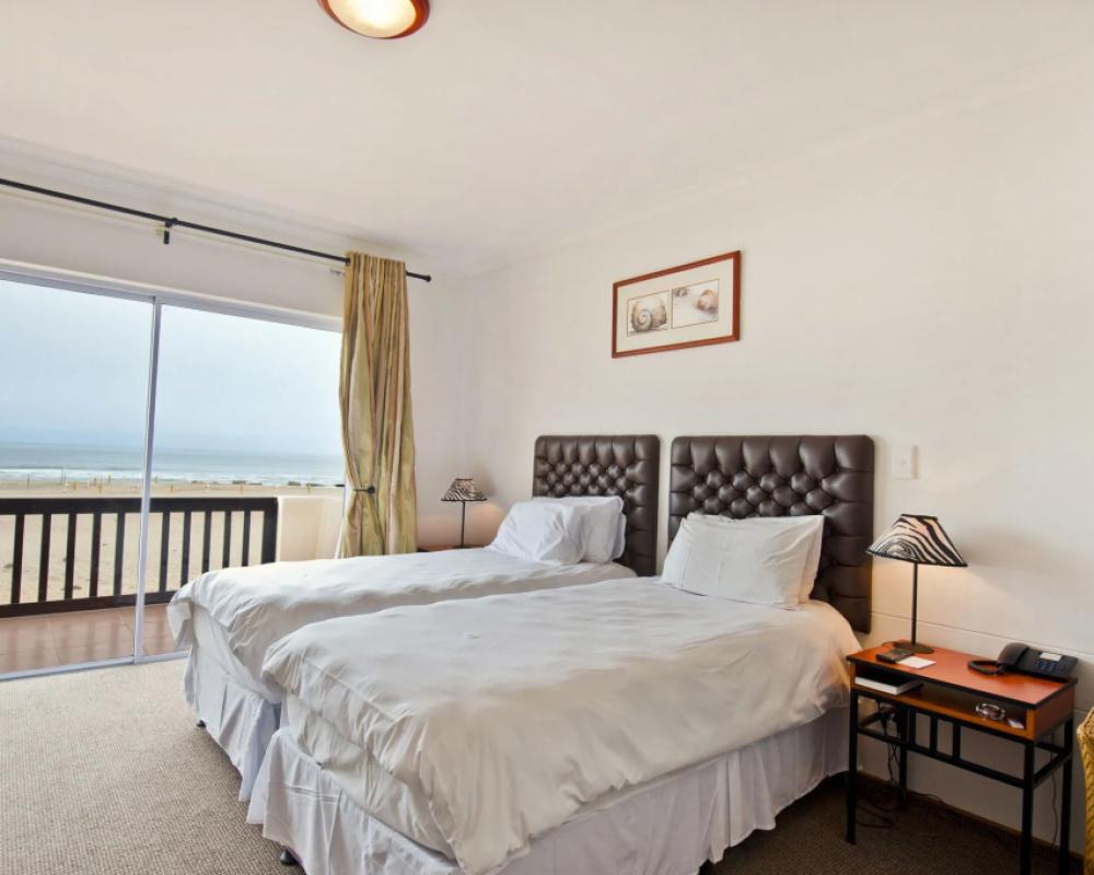 фото Long Beach Lodge