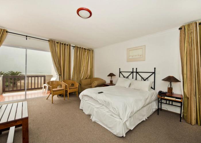 Long Beach Lodge
