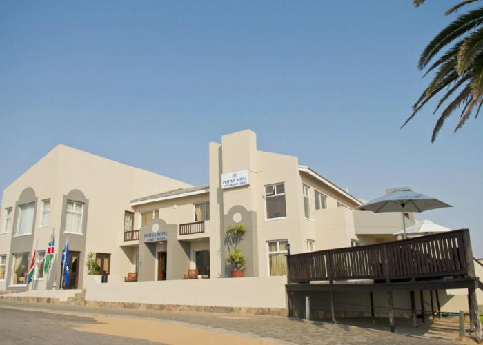 Long Beach Lodge