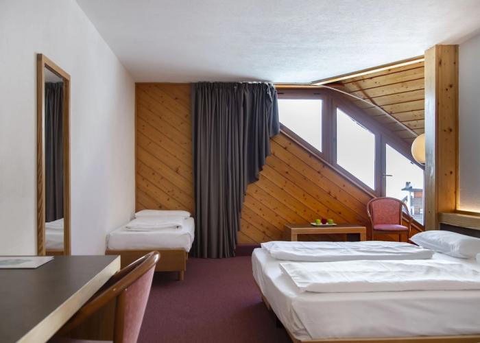 Blu Hotel Senales Zirm - Cristal