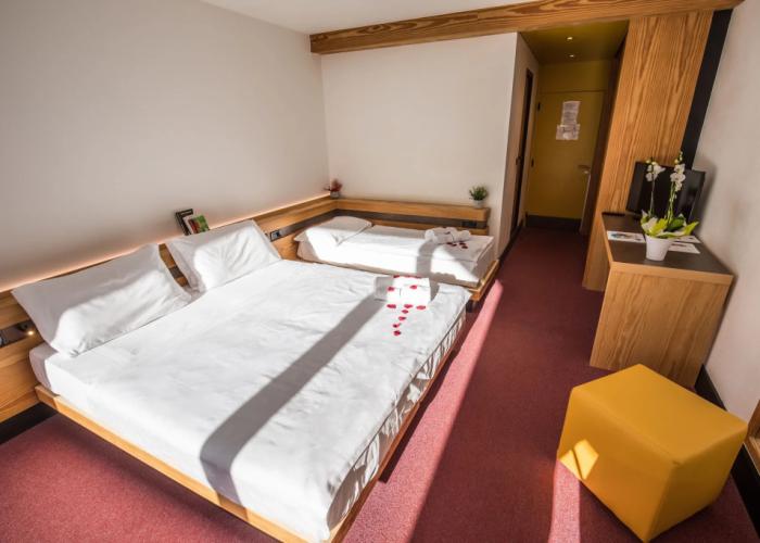 Blu Hotel Senales Zirm - Cristal