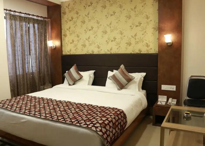 Hotel SJ International