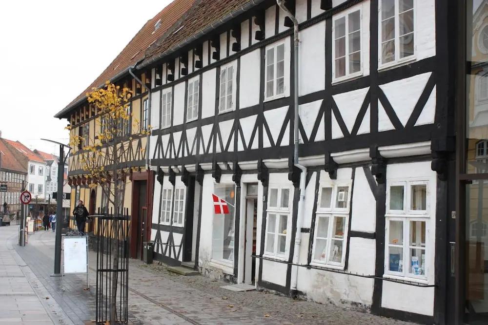 Holmehuset Bed & Breakfast - Gårdhotel