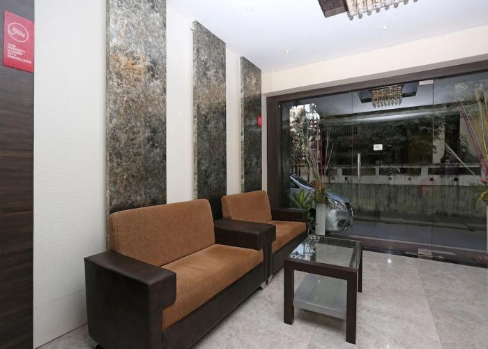 CAPITAL O 10292 Niharika Guest House