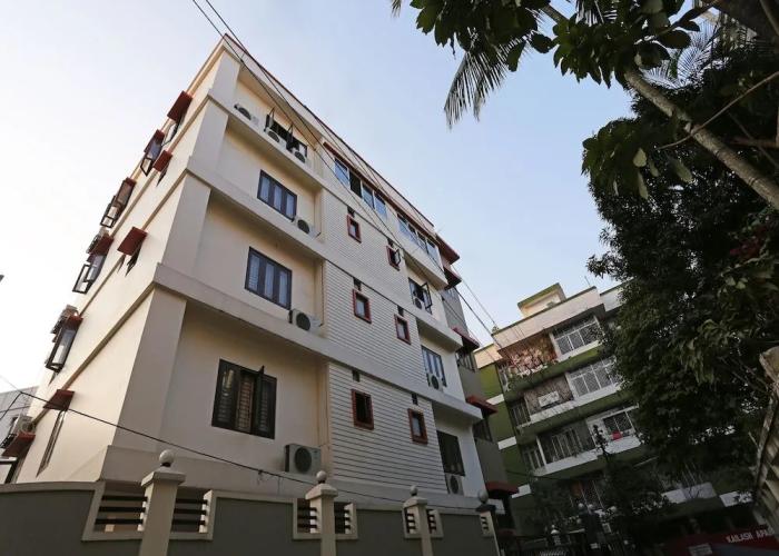 CAPITAL O 10292 Niharika Guest House