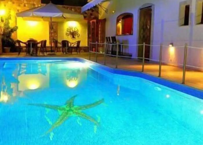 Hotel Nepheli