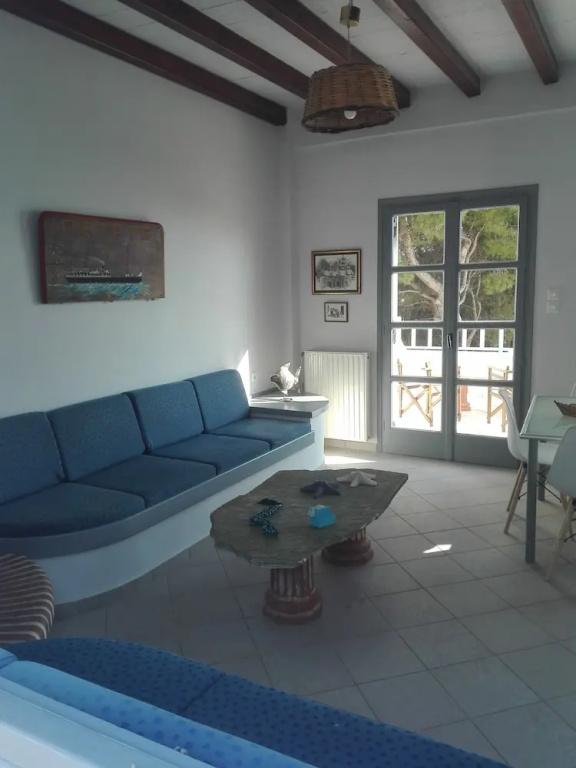 фото Villa Lambros
