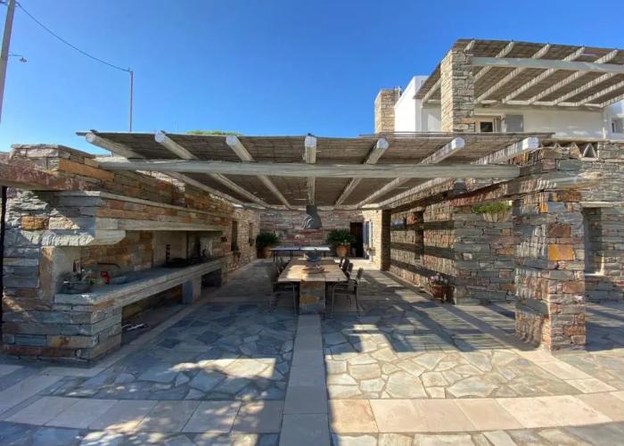 Relax Joy Villa - Easy Beach Access 150m Away
