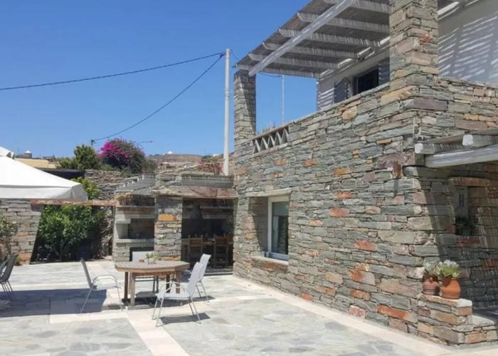Relax Joy Villa - Easy Beach Access 150m Away