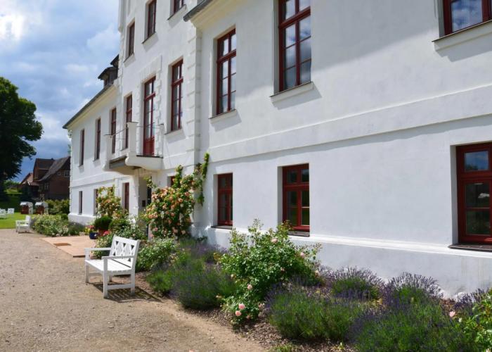 Apartment in Gerdshagen With Garden