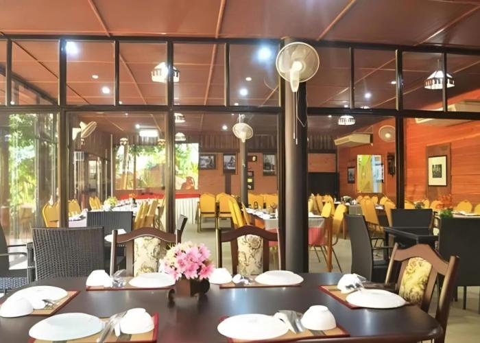 Sisatchanalai Heritage & Resort