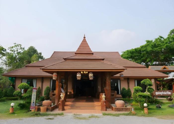 Sisatchanalai Heritage & Resort