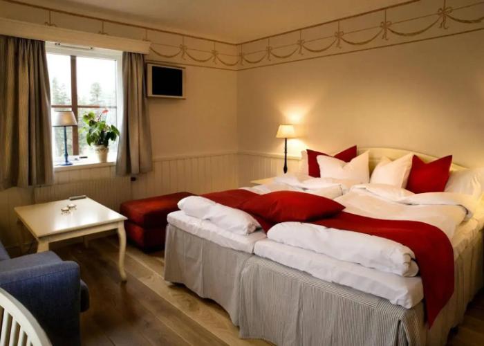 Gammelgården Hotell