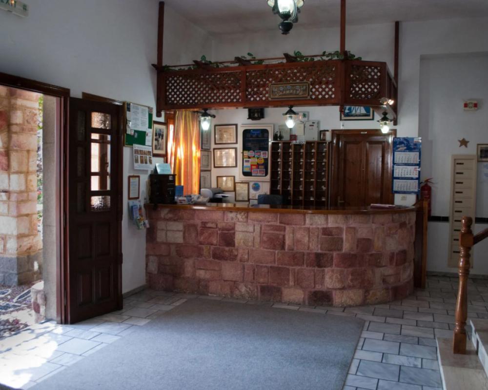 фото Asteri Hotel