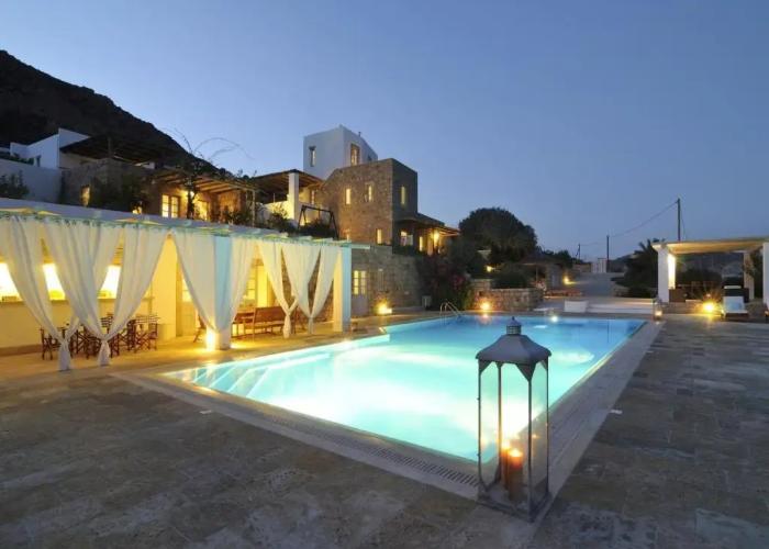 Villas_and_Bungalows Onar