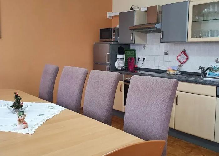 Apartment With Private Terrace in Homberg