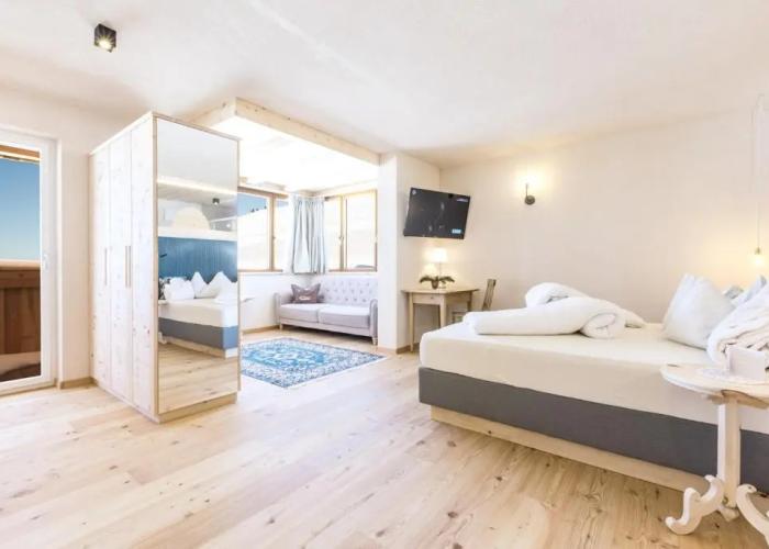 Berghotel Jochgrimm - Your hoome in the Dolomites