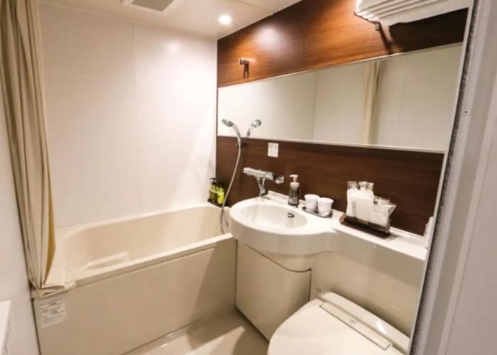 HOTEL LiVEMAX Mikawaanjo Ekimae