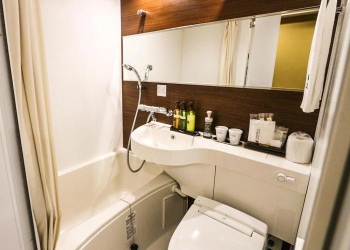 HOTEL LiVEMAX Mikawaanjo Ekimae