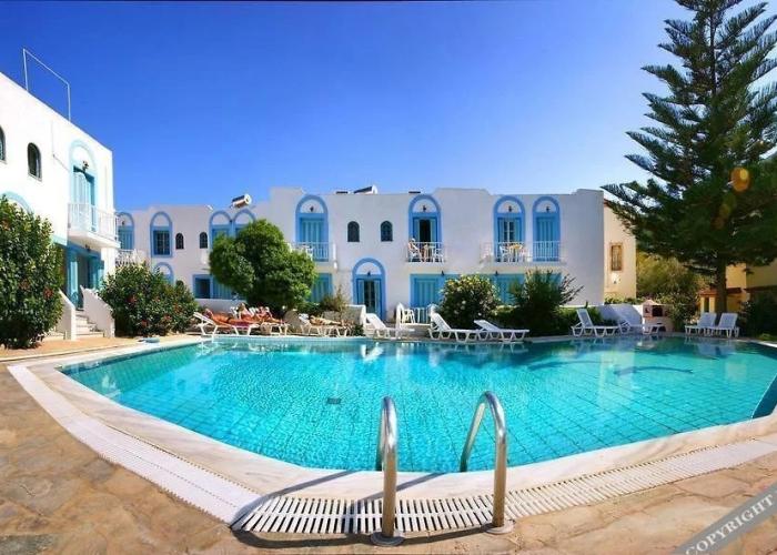 Katerina Apartments
