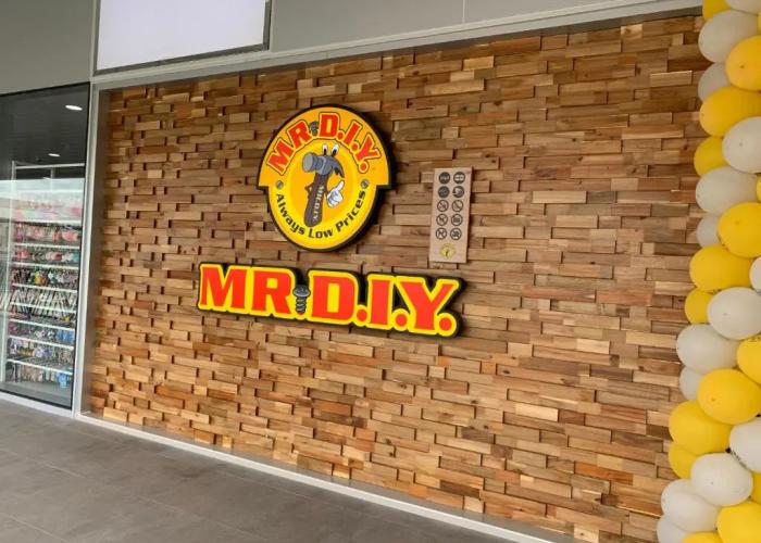 Muangthongthani Rental/Khun Dan