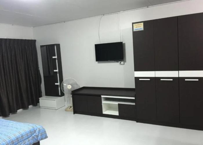 Muangthongthani Rental/Khun Dan