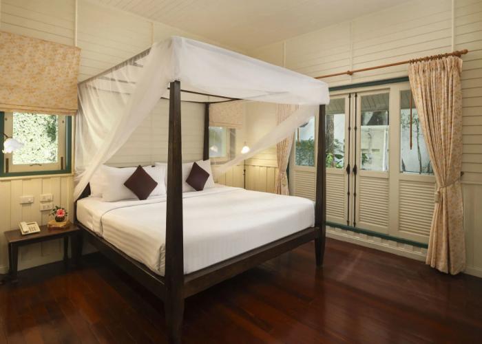 Kalanan Riverside Resort