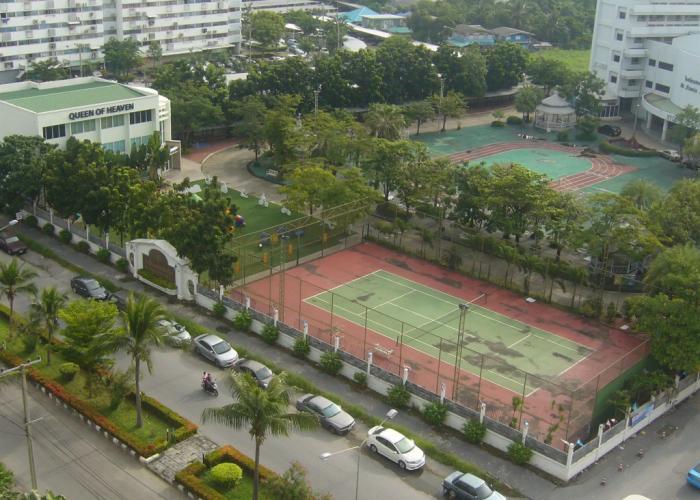 IMPACT Muang Thong Thani Service Condo