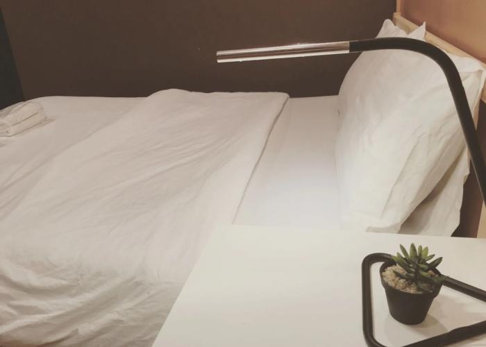 Hotel Room@Doze