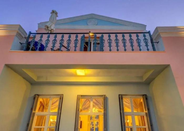 Apollonion Palace Hotel