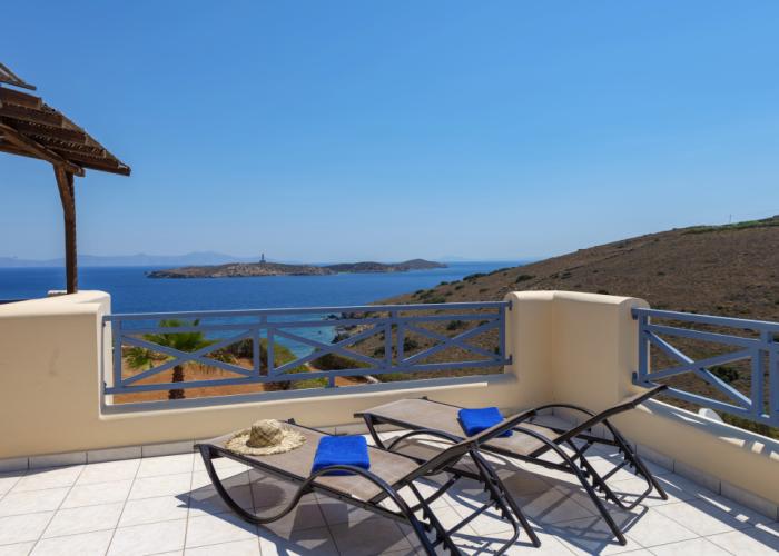 Sunrise Beach Suites