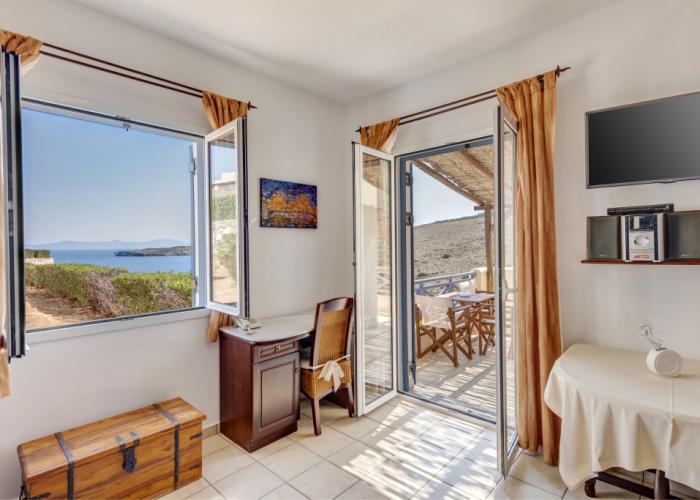 Sunrise Beach Suites