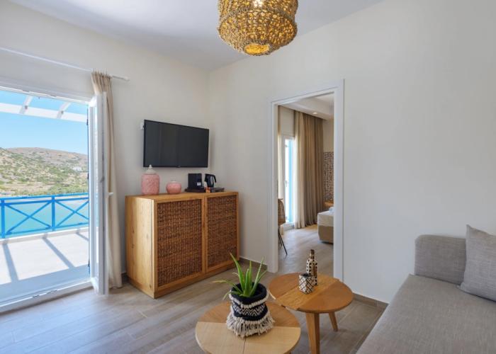 Dolphin Bay Seaside Resort & Suites