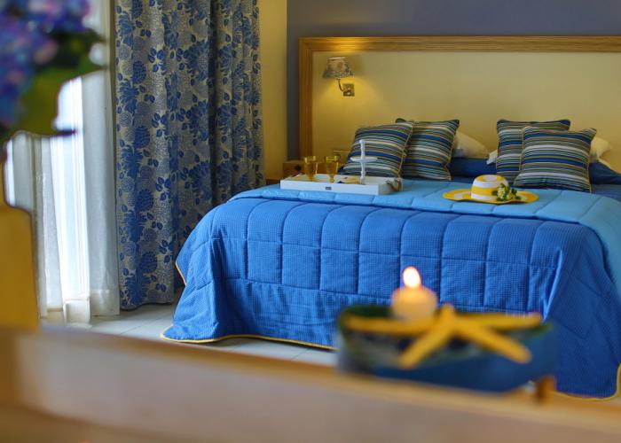 Dolphin Bay Seaside Resort & Suites