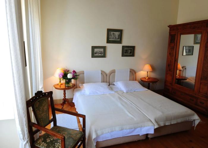 Hotel Omiros
