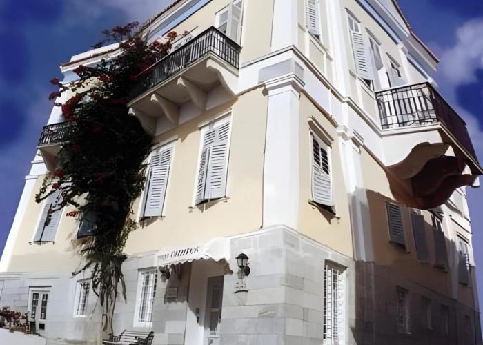 Hotel Omiros