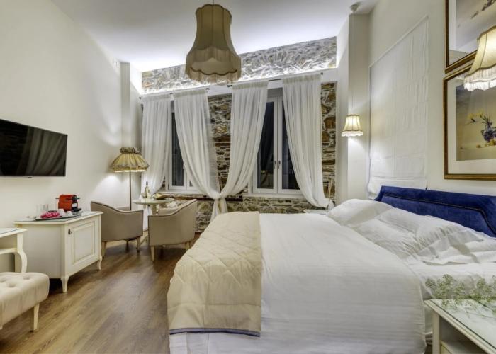 1844 Suites Syros