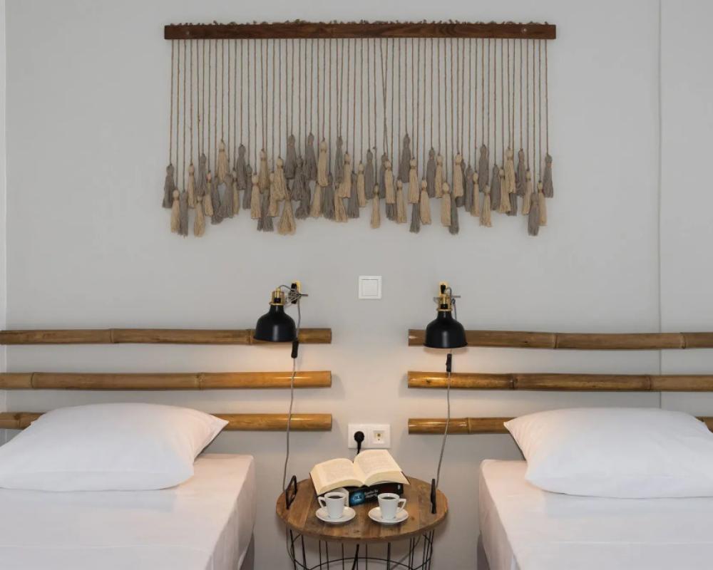 фото Syra Suites