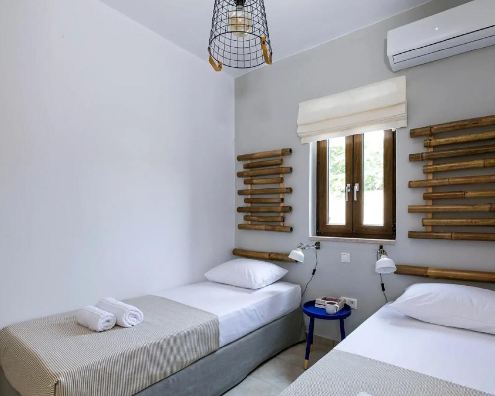 фото Syra Suites