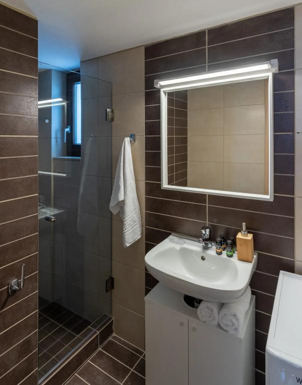 фото Syra Suites
