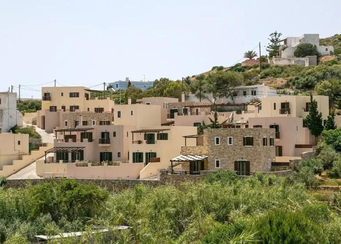 Syra Suites