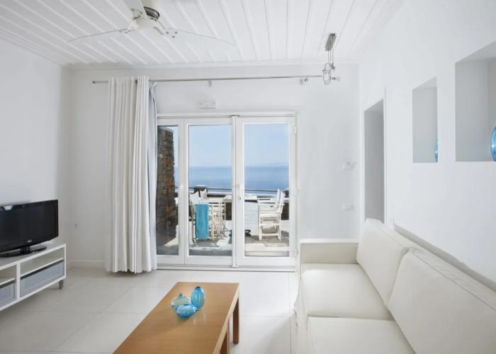 Selana Suites